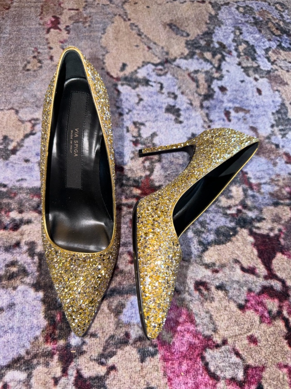 Badgley Mischka Women's Pump Heels Shoes, sparkly Gold Size 8 Jewel pointed toe